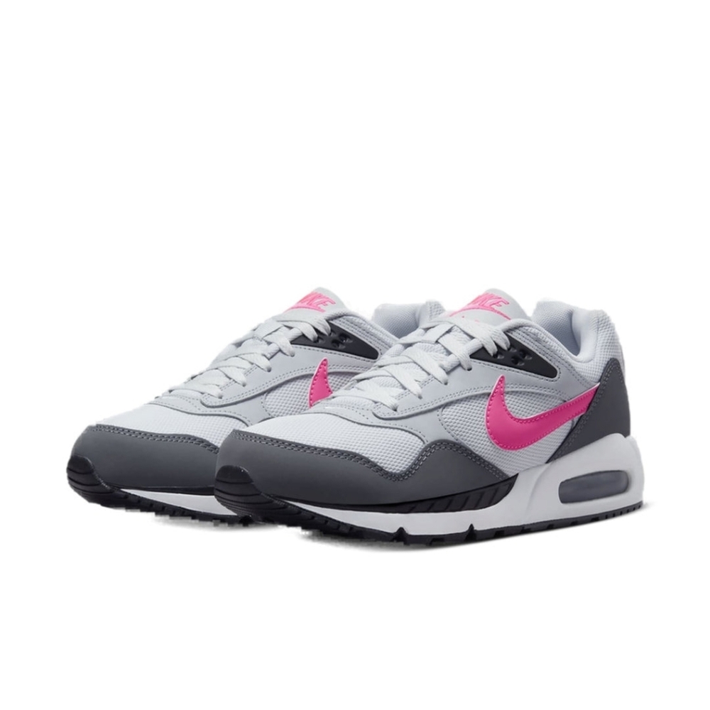 Nike Air Max Correlate Size 7.5 Women